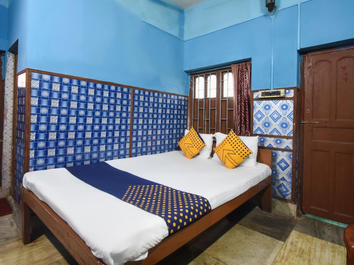 Spot On 73931 Hotel Rolls Hub Kota  Luaran gambar